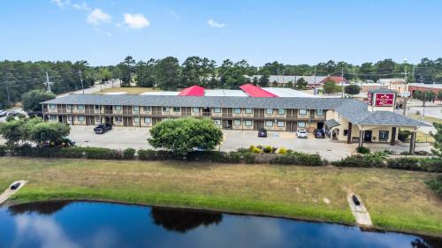 Executive Inn & Suites Magnolia