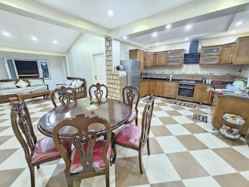 מטבח, Grand Appart T5 avec Grande terrasse vue sur Mer in Tigzirt