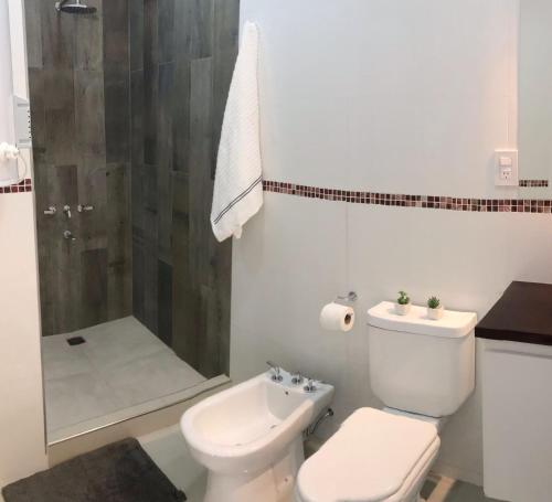 One-Bedroom Apartment image 1