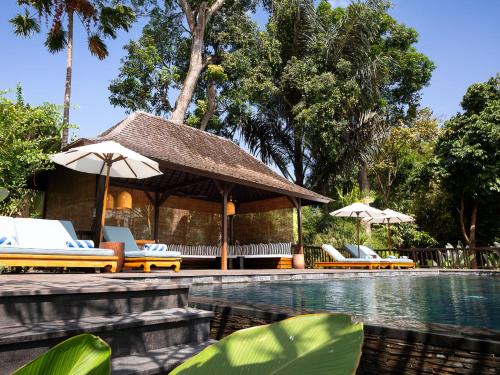 Five-Bedroom Villa with Private Pool image 10