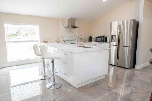 Tampa Bay Oasis in Tarpon Springs (Florida)