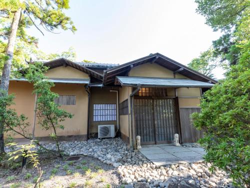 Japanese-Style Room