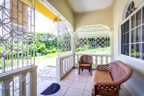 Équipements, Cozy Locale - Gold in Drapers