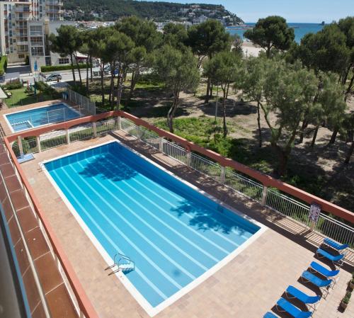  Apartamentos Sallés Beach in LEstartit