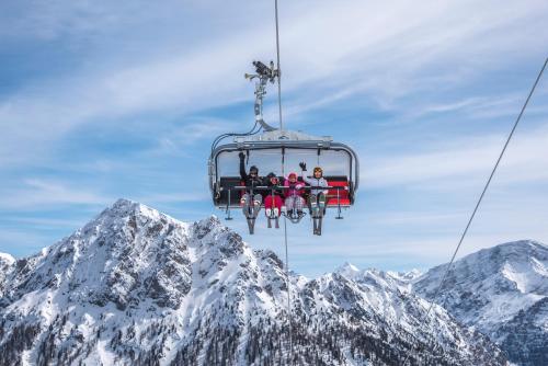 Hotel Alp Cron Moarhof - image 9