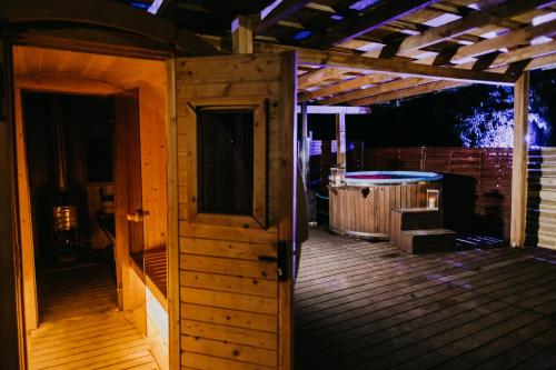 Джакузі, INDIANA CAMP - 150 m od Suntago Park in Мщонув