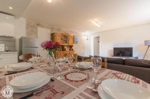Iekārtas, La villa d'Oche -L'Appartement- in Larringes