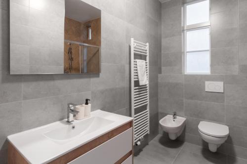 Prague Days - Modern Apartments just 7 min from Wenceslas Square - image 11