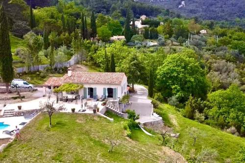 Amazing Villa with panoramic view in Seillans.