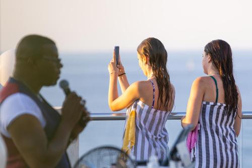 The Diplomat Hotel - image 7