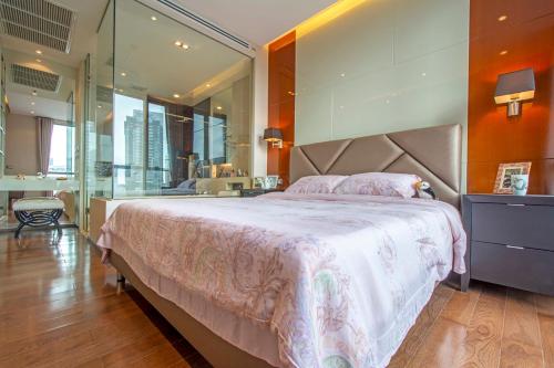 Luxury 1Bed 1Bath 300m BTS Phrom Phong, Emporium EmSphere EmQuartier, Bangkok (fotografie 2)