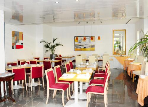 Hotel Blankenese - image 4