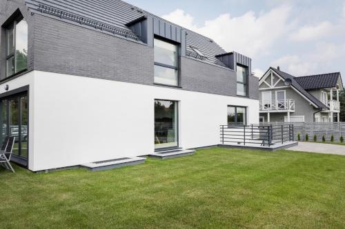 Lux Holiday House Posejdon with Parking by Renters Prestige in Kolczewo