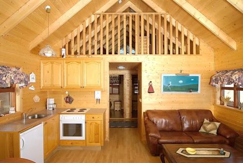 Gljúfurbústaðir Holiday Homes - image 3