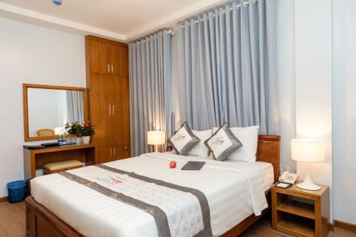 Yen Nam Hotel Hoang Van Thu – Ho Chi Minh City, LA