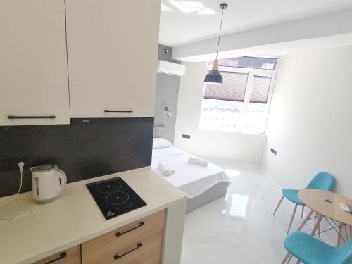 New Central Apartments TBS