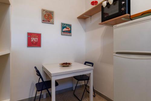 The set of Pasolini's films Apartment, Rzym (zdjęcie 4)