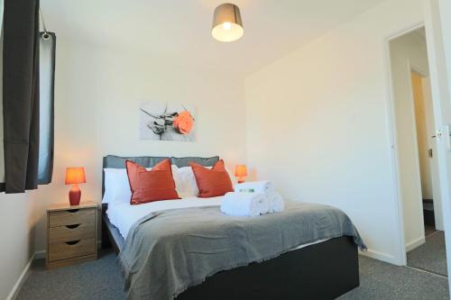 2 Bedroom house in Bradley Stoke- Hopewell