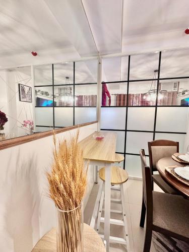 Aesthetic One Bedroom Beside SM w Pool, Wifi and Netflix in Upper Cagayan De Oro