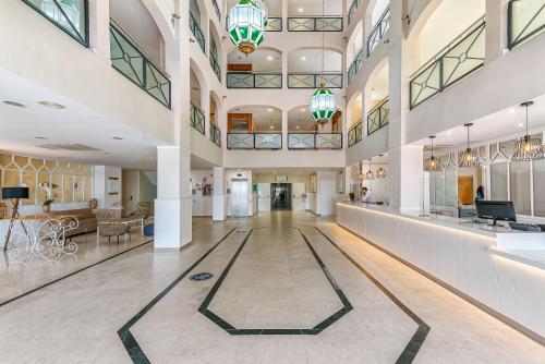 Bahia Tropical in Almunecar