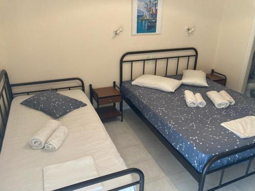 Polyxenis Rooms Polyxenis Rooms