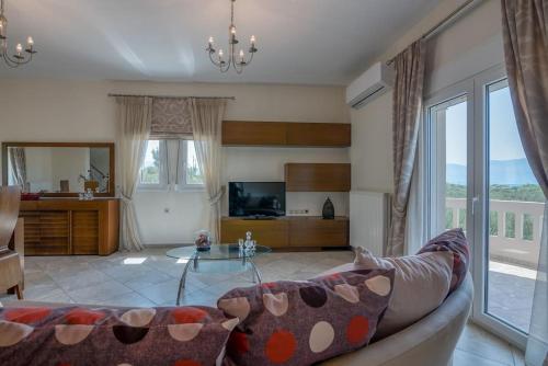 Tonia's Residential Villa in Mithimna