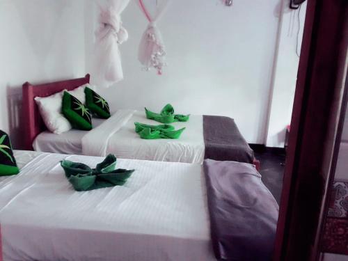 Triple Room with Mountain View image 10