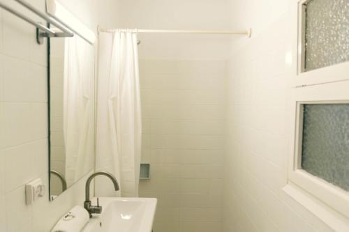 Apartaments Falcó - image 10