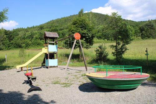 Village de chalets et camping La Pierre de l'Aigle