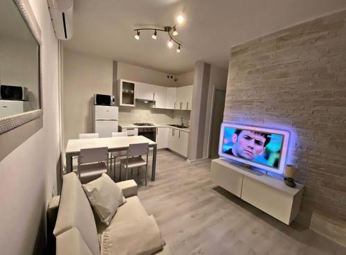  [SolMare] Apartments - Private parking - Pool in Rosapineta