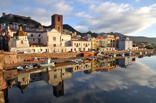 Sardinian Gallery Corso 5