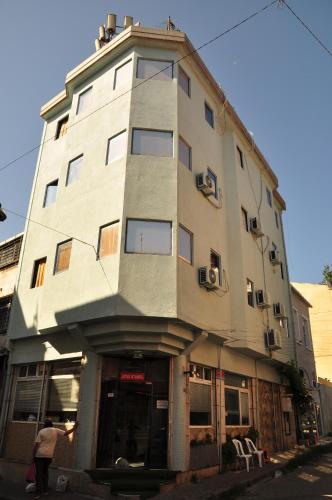 Lotus Hotel, Стамбул