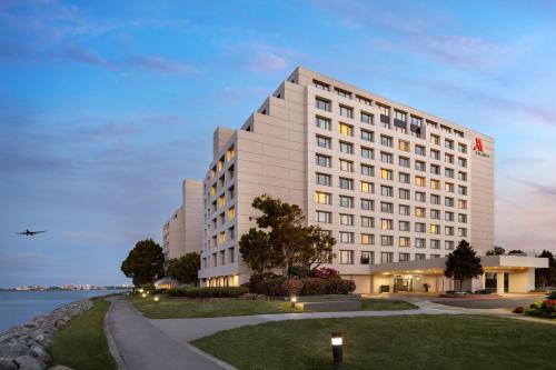 San Francisco Airport Marriott Waterfront - Hotel - Burlingame