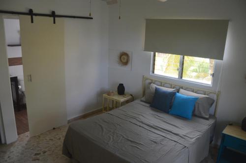 Ocean view one bedroom Trade Winds - image 4