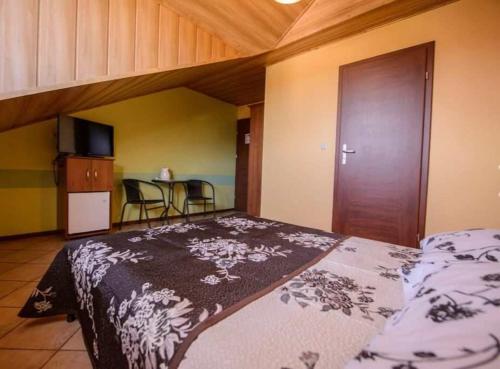 1 double bed
