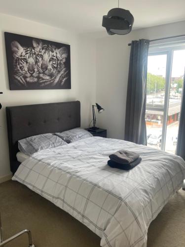 2 Bed Flat - Sleeps 4 - Parking - Wifi, Manchester