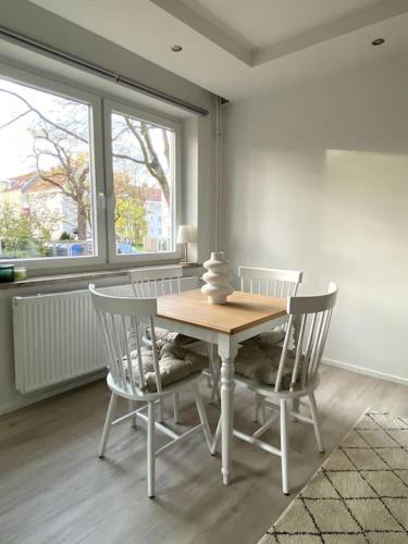 Country style apartment with balcony near fair, Hannover (fotografie 6)