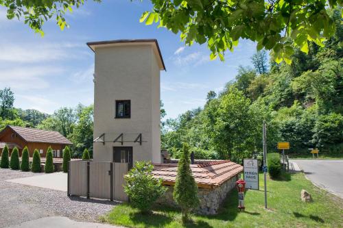 Gutenburgturm 18qm auf 3 Etagen - Waldshut-Tiengen