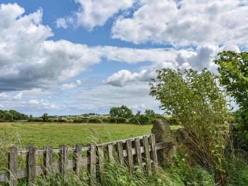 High Bank Farm