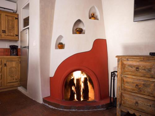 Besos - Walk to the Plaza, Kiva Fireplace