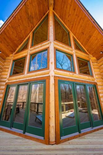 The Log House at Sugarloaf Mountain MD