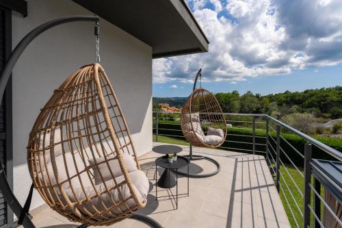 Urban Villa D8 with swimming pool and sauna in لابين