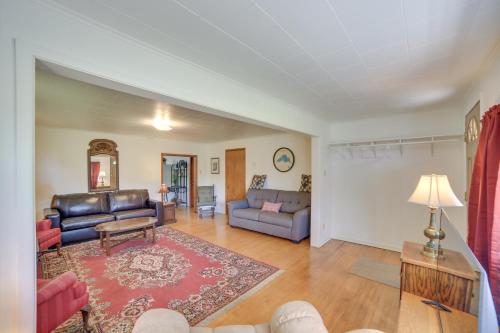 Calumet Township Cottage about 1 Mi to Lake Superior in Calumet, USA