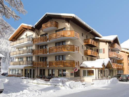 Hotel Monte-Moro 5