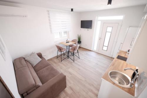 New Family Apartments with private parking near Zadar - Murvica