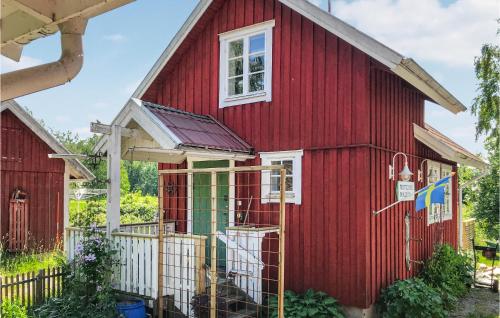 Awesome Home In Tors With Kitchen - Brommösund