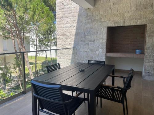 Erkély/terasz, EME APARTMENTS - Kompleksi San Pietro, Gjiri i Lalzit in Plazhi San Pietro