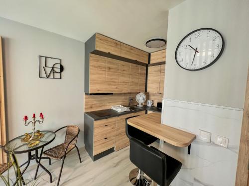 Villa Bauhaus Labi Garden wellness apartman in Siofokas