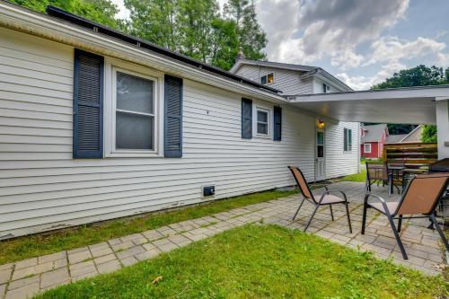 Quiet Home Yard, Patio, Near Downtown Burlington