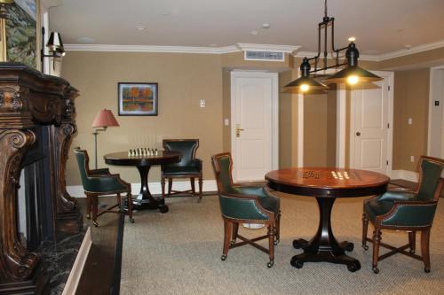 สิ่งอำนวยความสะดวกเพื่อการสันทนาการ, Saybrook Point Resort & Marina in โอลด์ เซย์บรูค (CT)